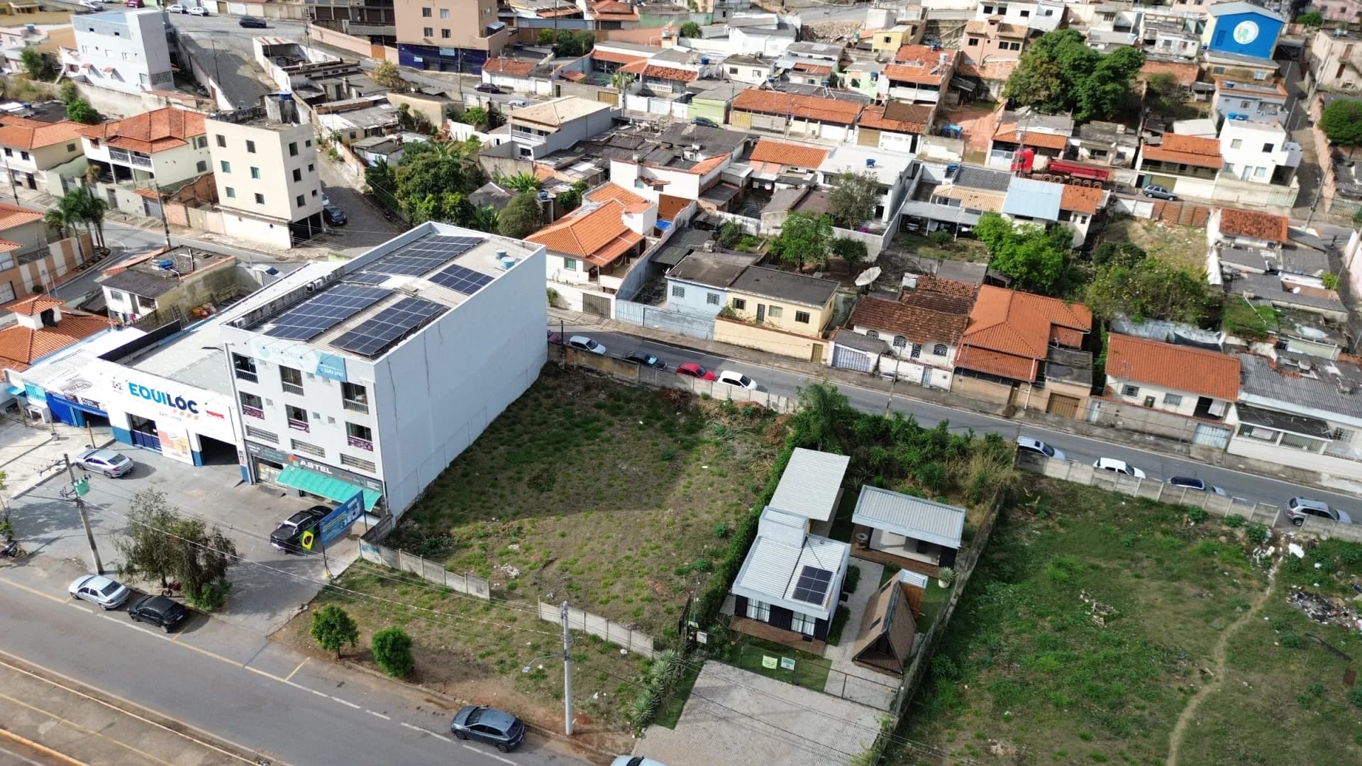 Lote comercial na Jove Soares - Centro