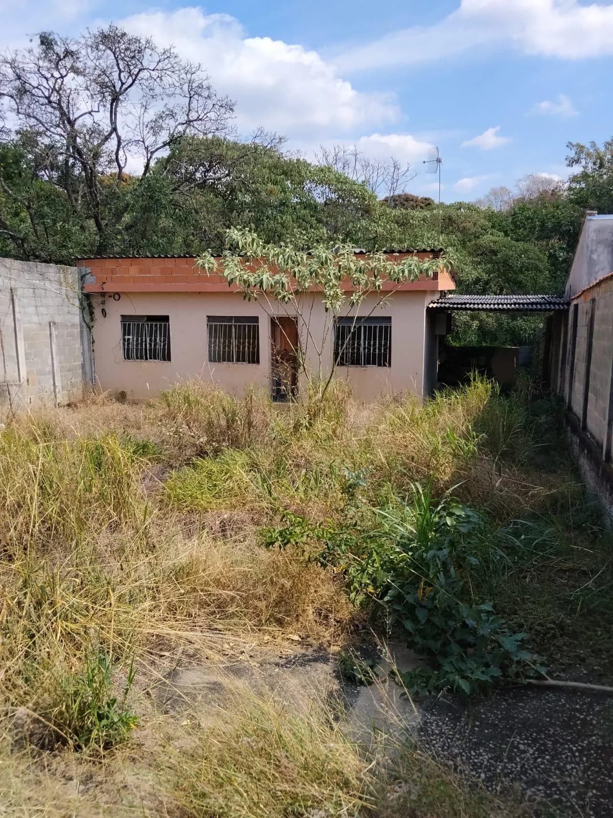 Casa com lote de 390 m² - Bela Vista