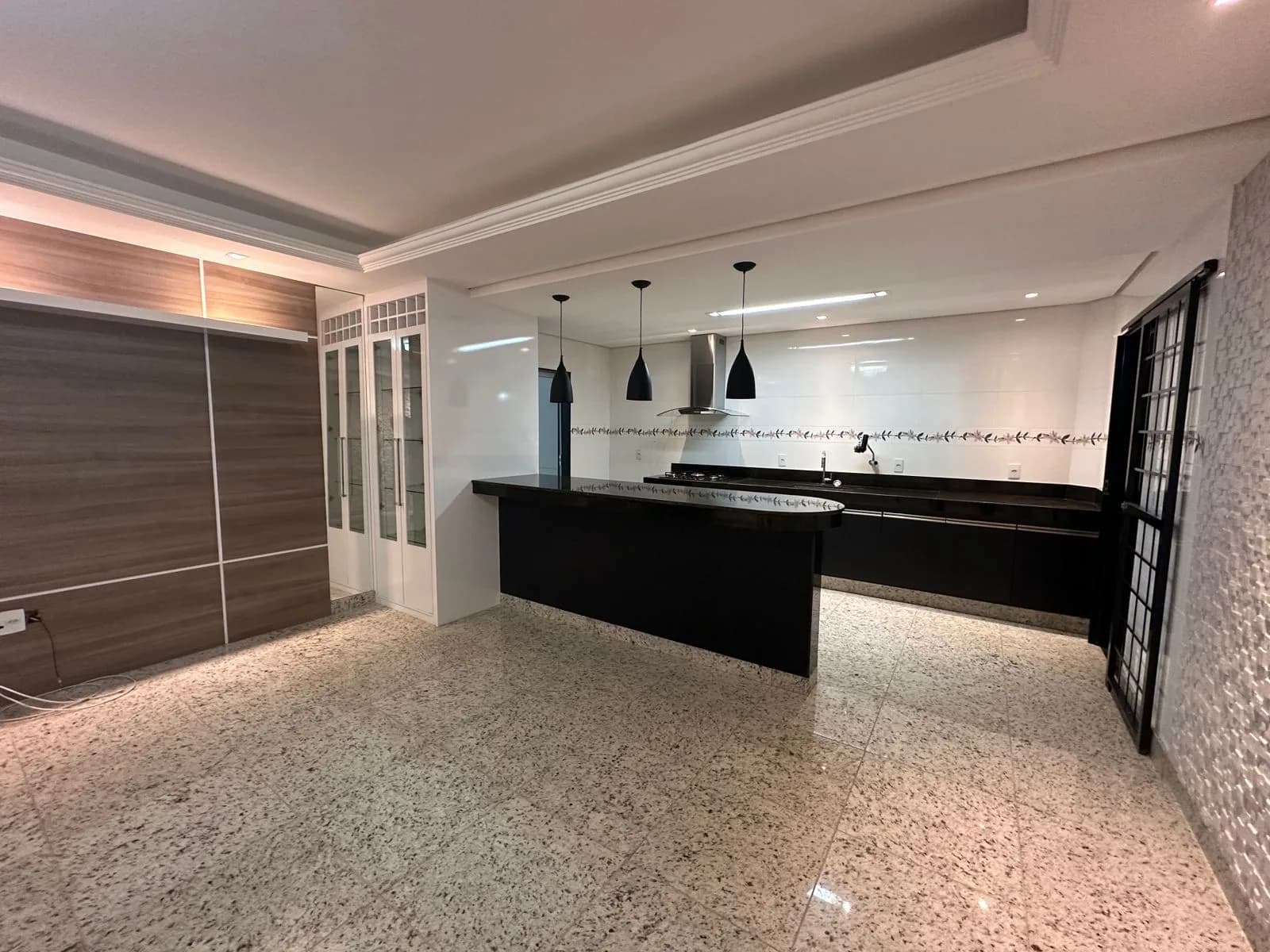 Apartamento com 145 m² - Centro