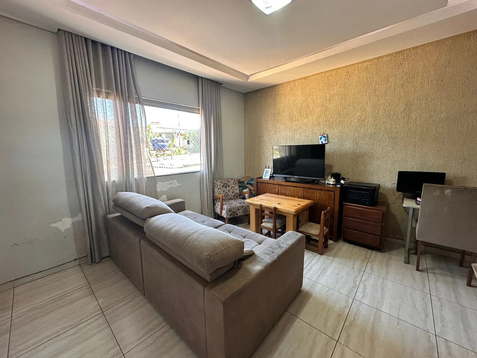 Apartamento com 3 quartos sendo 1 suíte - Parque Jardim